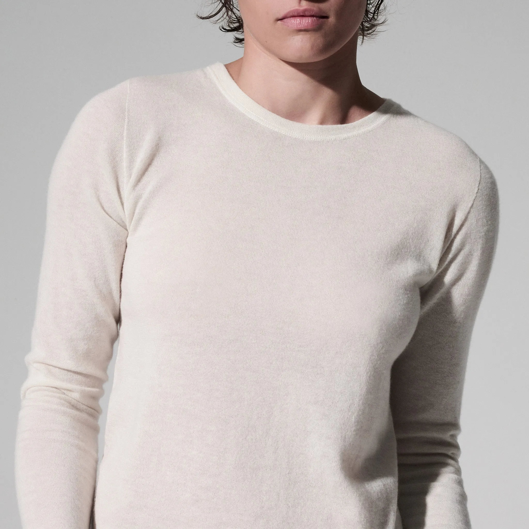 100% Machine Washable Cashmere Long Sleeve Crewneck T-Shirt