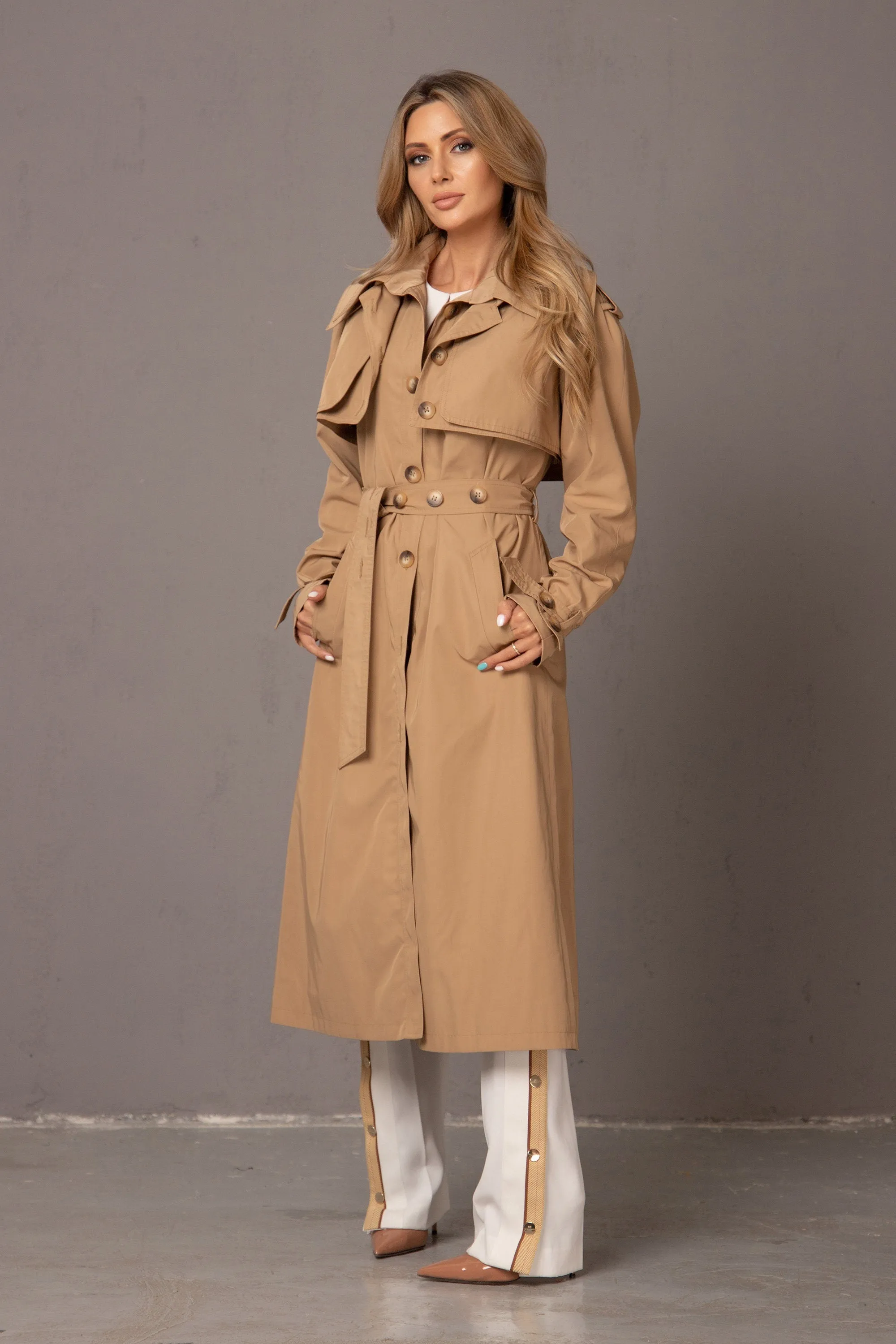 3 OUTFITS IN 1 TRENCH COAT