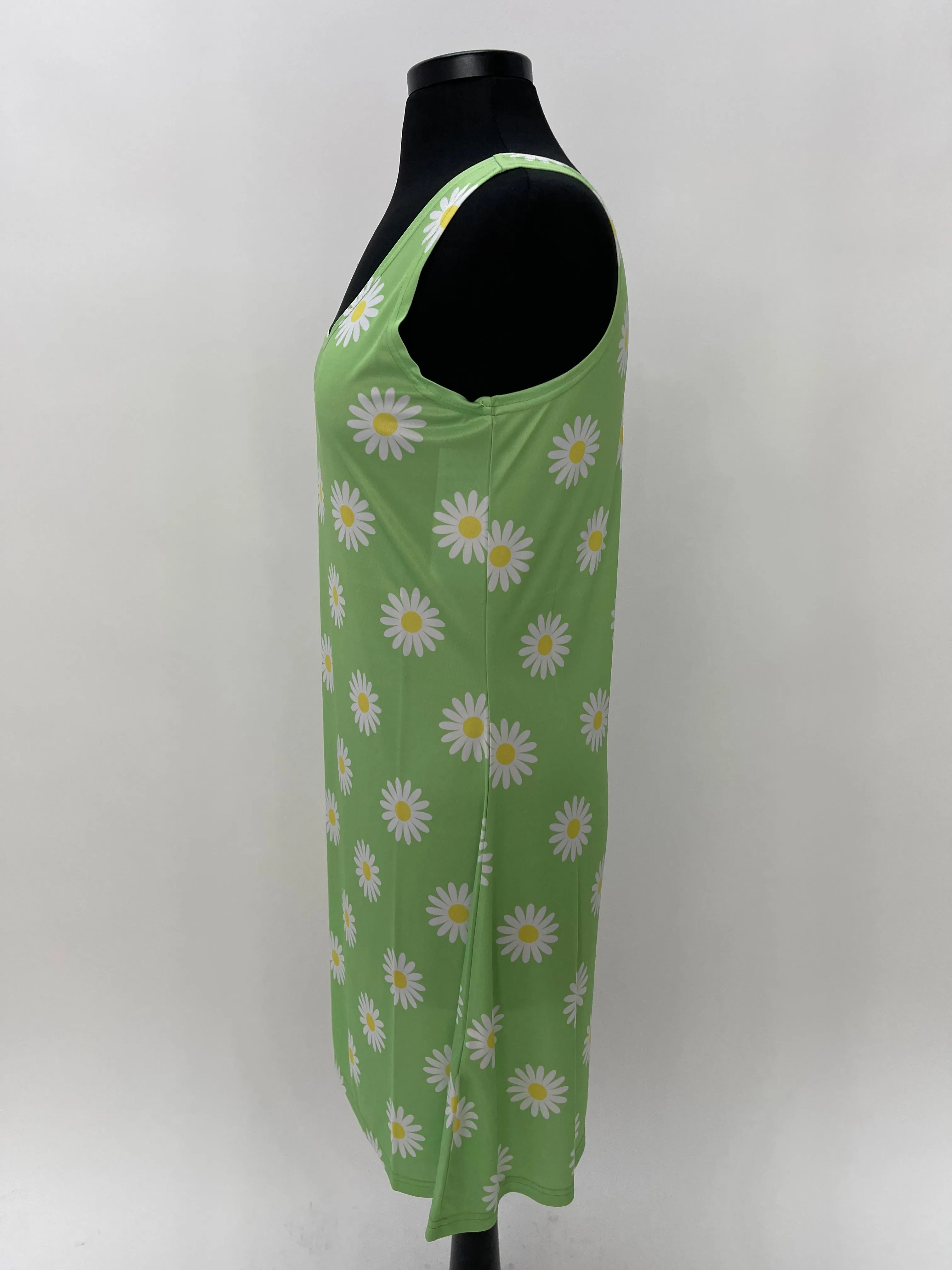 Daisy Green Scoop Neck Sleeveless Dress