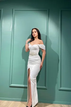 Elegant White Mermaid Off-the-shoulder Sleeveless Prom Dress With Slit