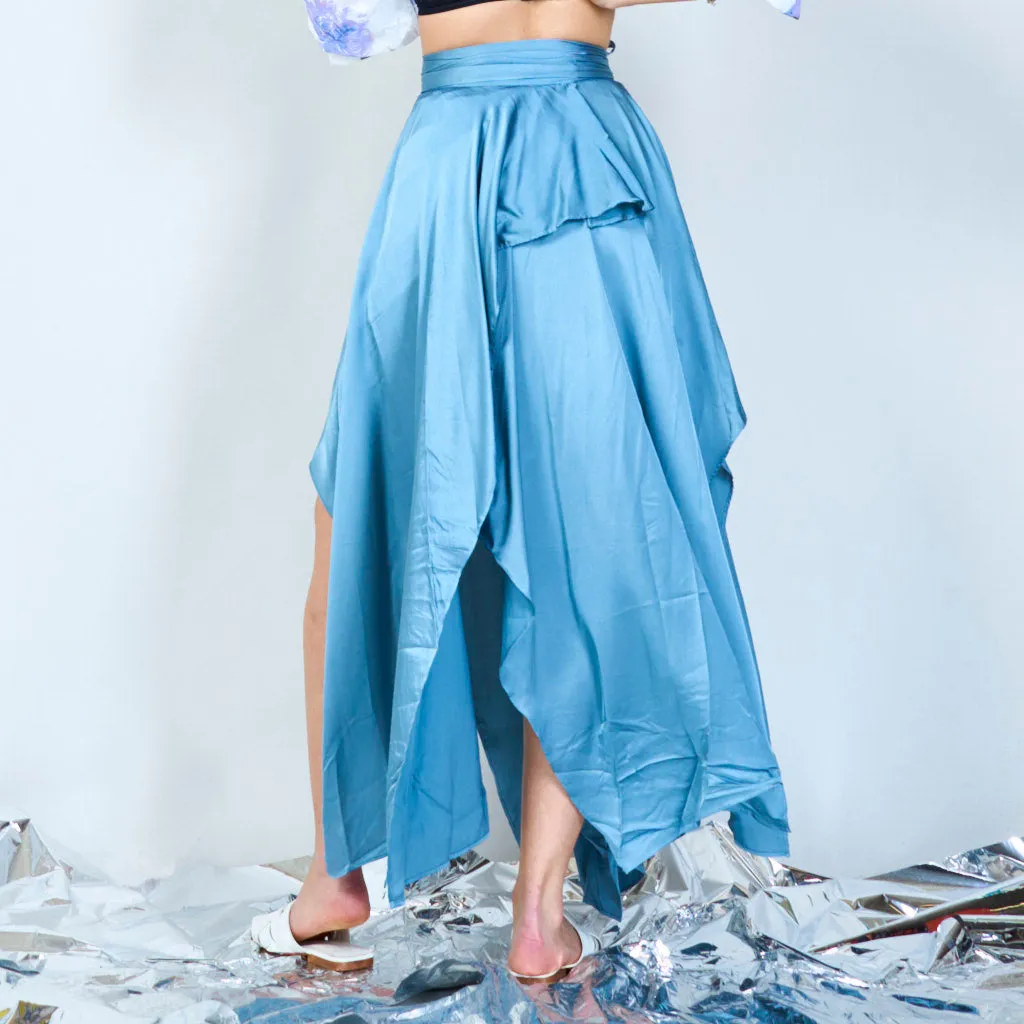 Flowy high-waisted maxi skirt wholesale