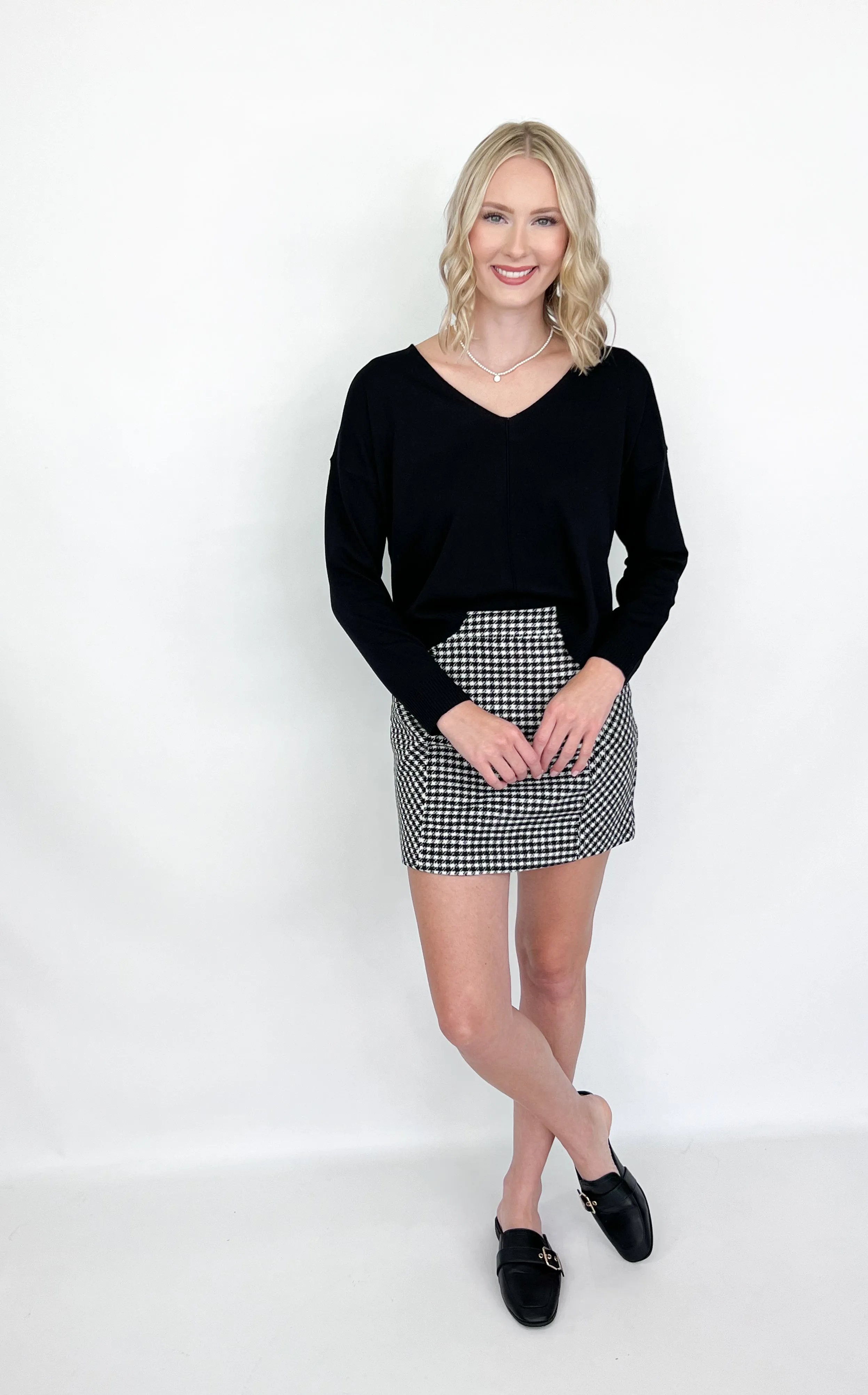 Isabel - Houndstooth Mini Skirt (Black)