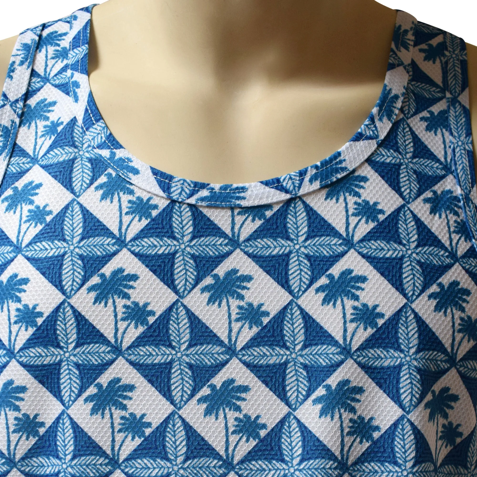 Palm Tree Motif Men's Printed Tank Top - Hawaiian All Over Pattern Lightweight Fast-Drying Casual Men Unisex Texture Tank Top