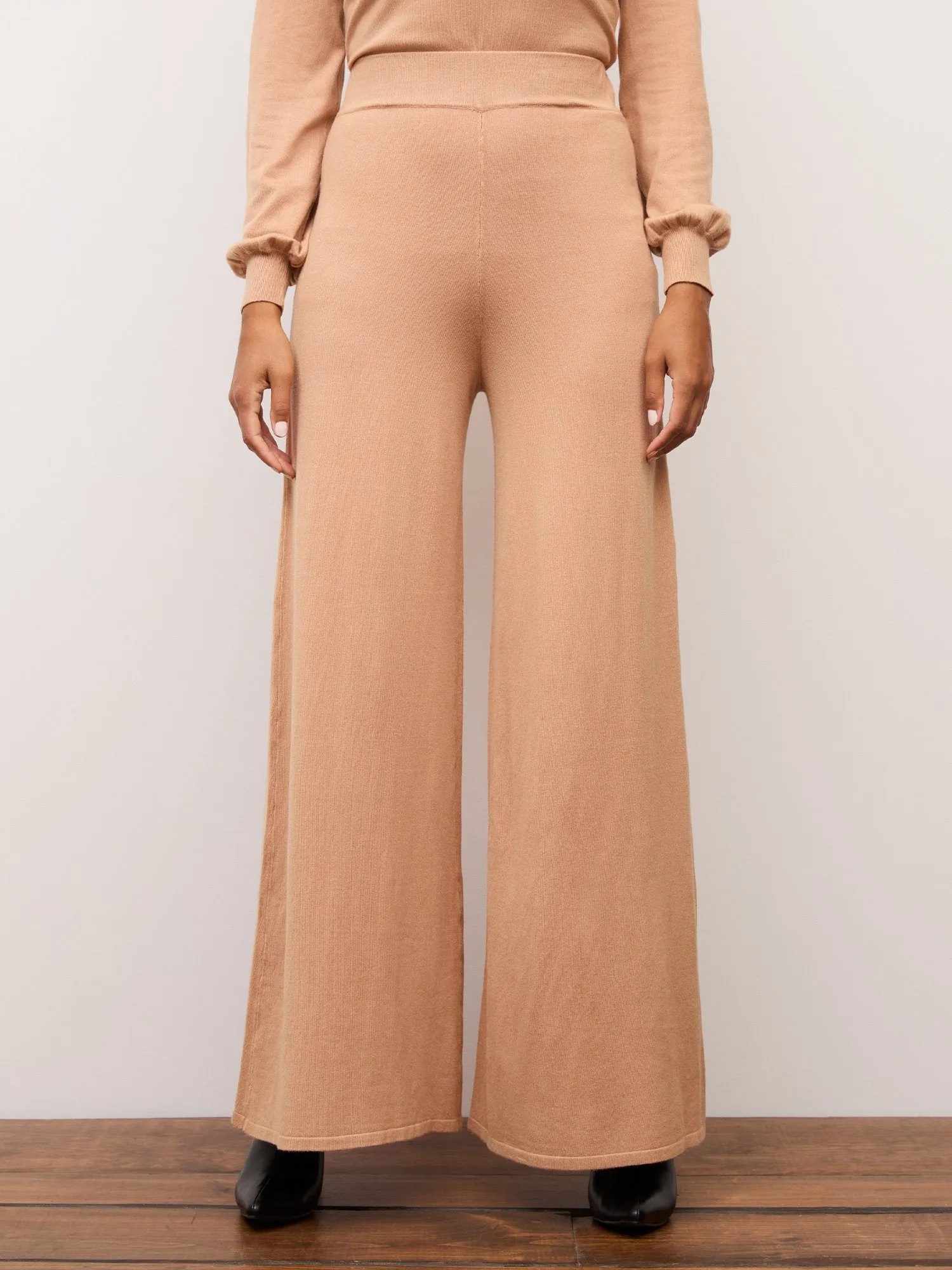 Wide-Leg Sweater Pant